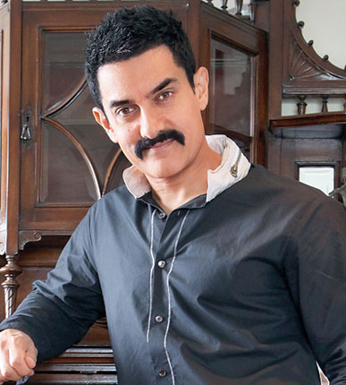 Secretive Aamir finally launches Satyamev Jayate's song